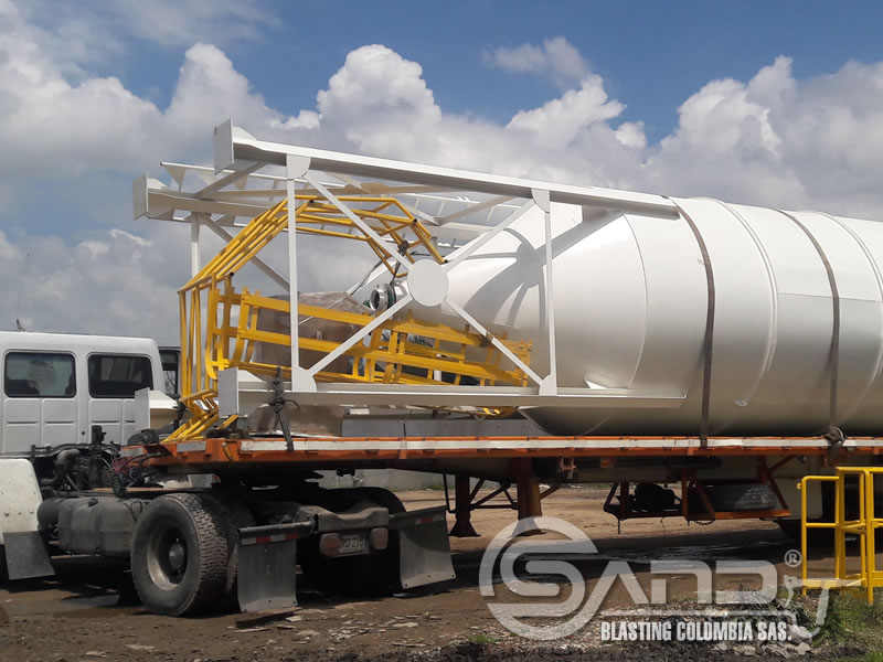 Acabados industriales y servicios en recubrimientos de maquinaria pesada en Bogotá, Colombia. Sandblasting Colombia SAS.